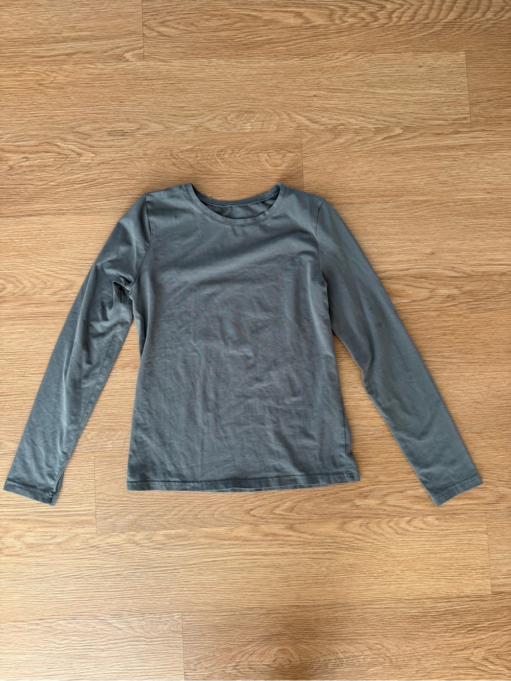 PACT Luxe Stretch Organic Cotton Long Sleeve Tee Sage Green Small